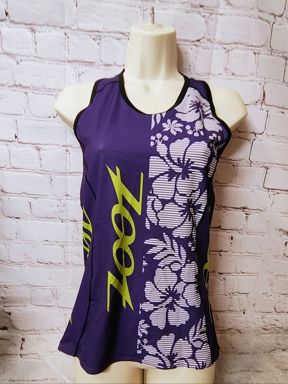Zoot Womens Triathalon Shelf Bra Racerback Performance Tank Rear Pocket Large